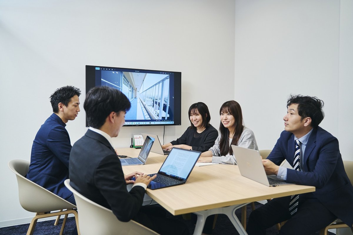これからのキャリアプランや夢を教えてください。